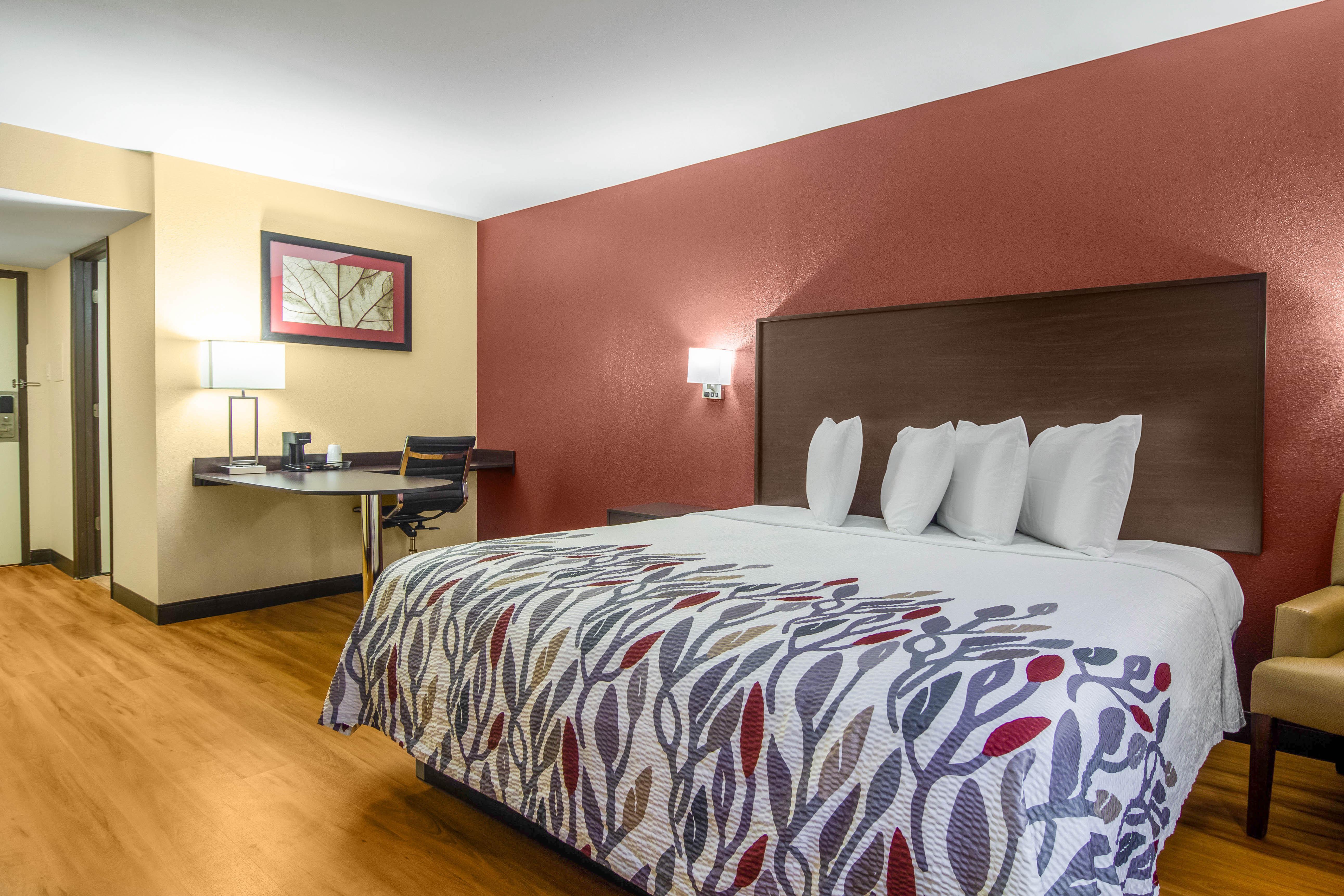 Red Roof Inn بيرسبورغ المظهر الخارجي الصورة