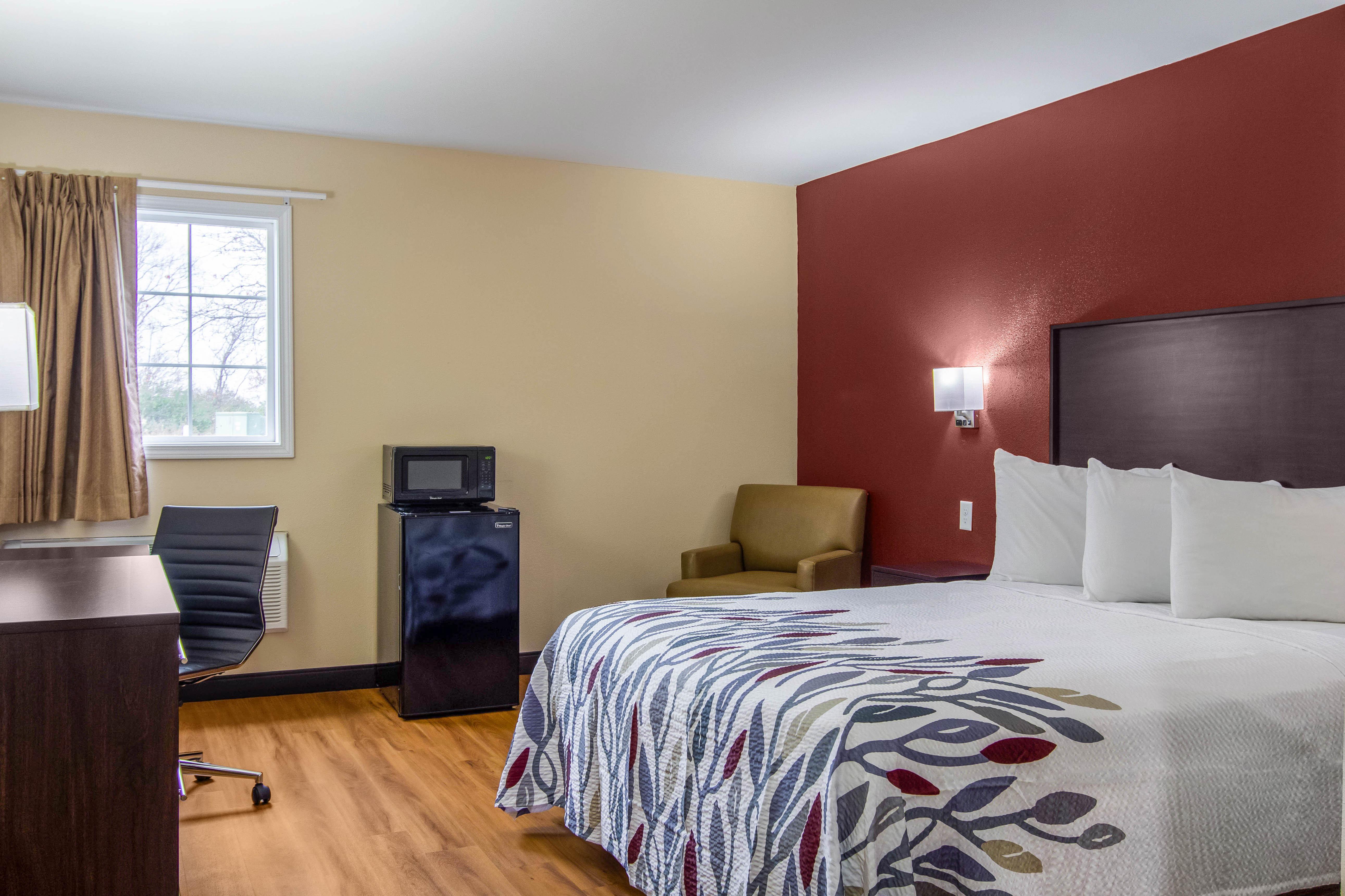Red Roof Inn بيرسبورغ المظهر الخارجي الصورة