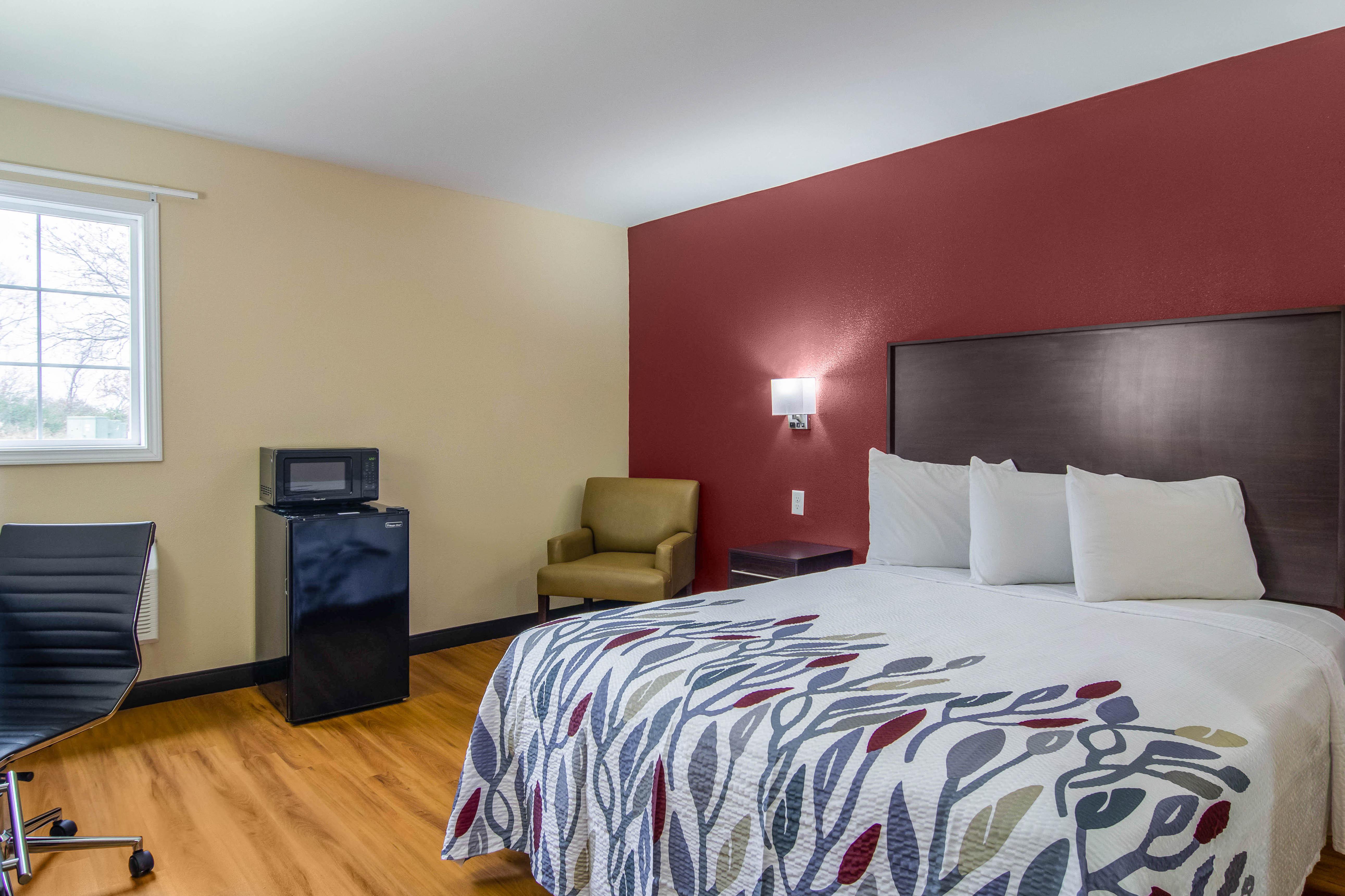 Red Roof Inn بيرسبورغ المظهر الخارجي الصورة