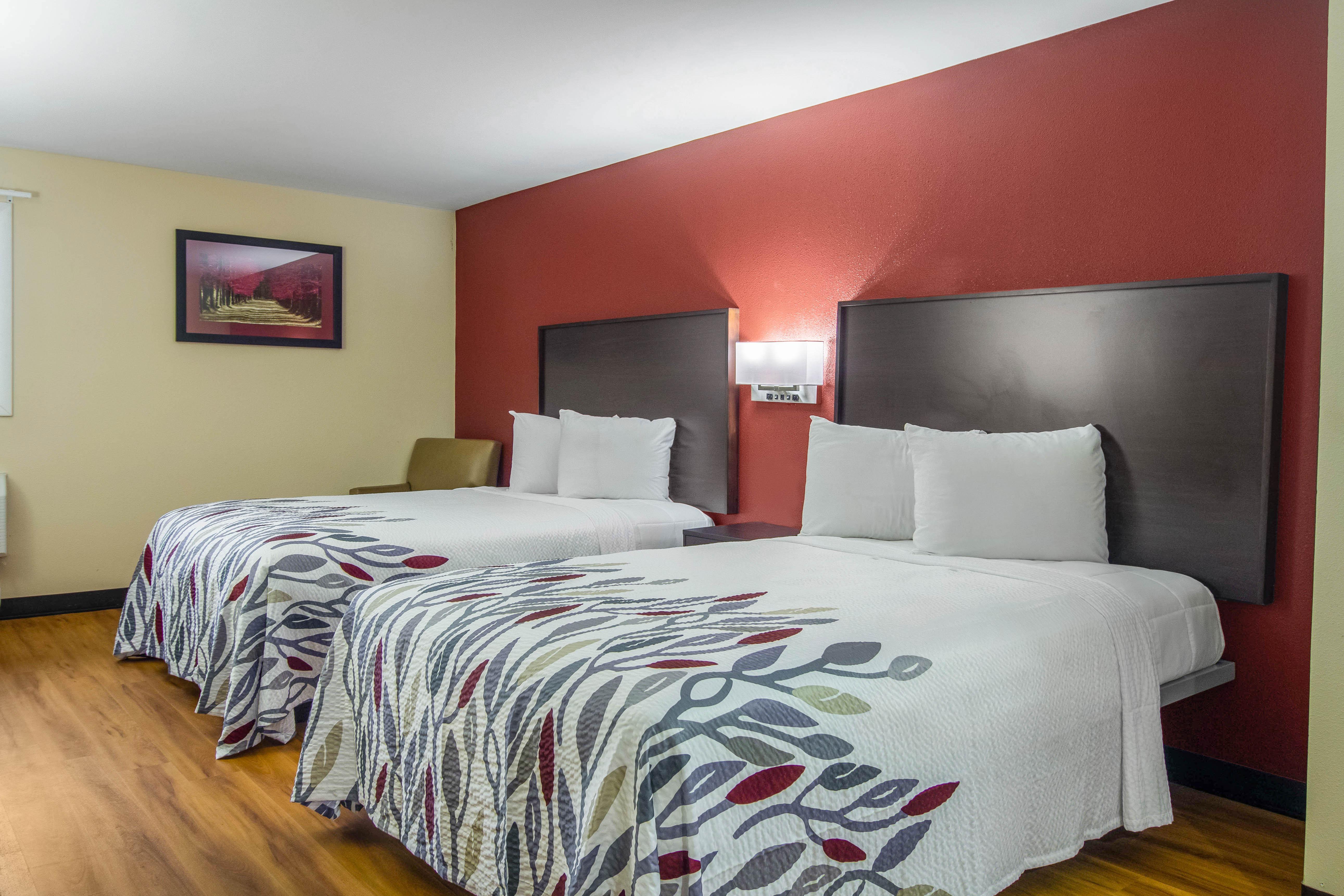 Red Roof Inn بيرسبورغ المظهر الخارجي الصورة