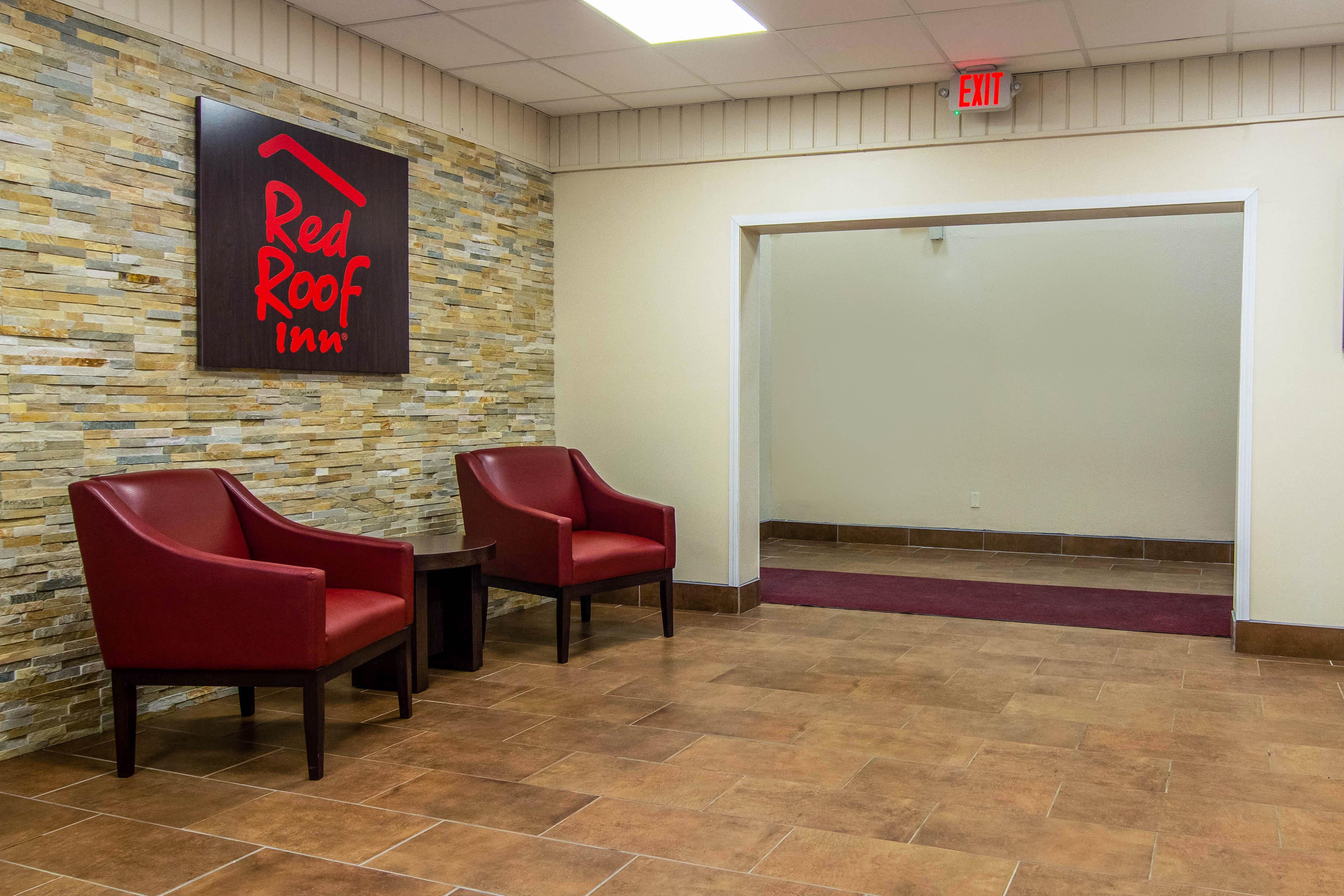 Red Roof Inn بيرسبورغ المظهر الخارجي الصورة