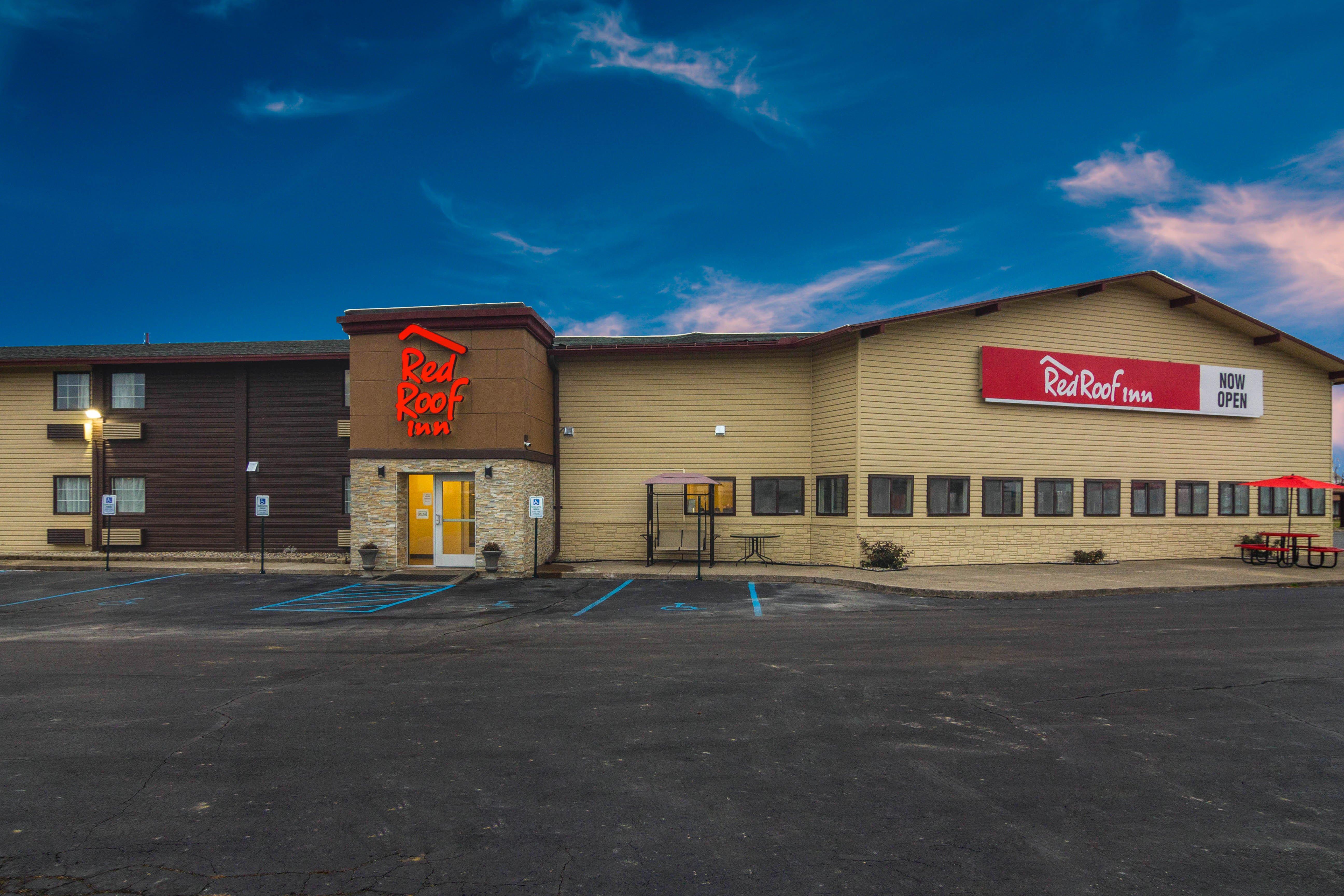 Red Roof Inn بيرسبورغ المظهر الخارجي الصورة