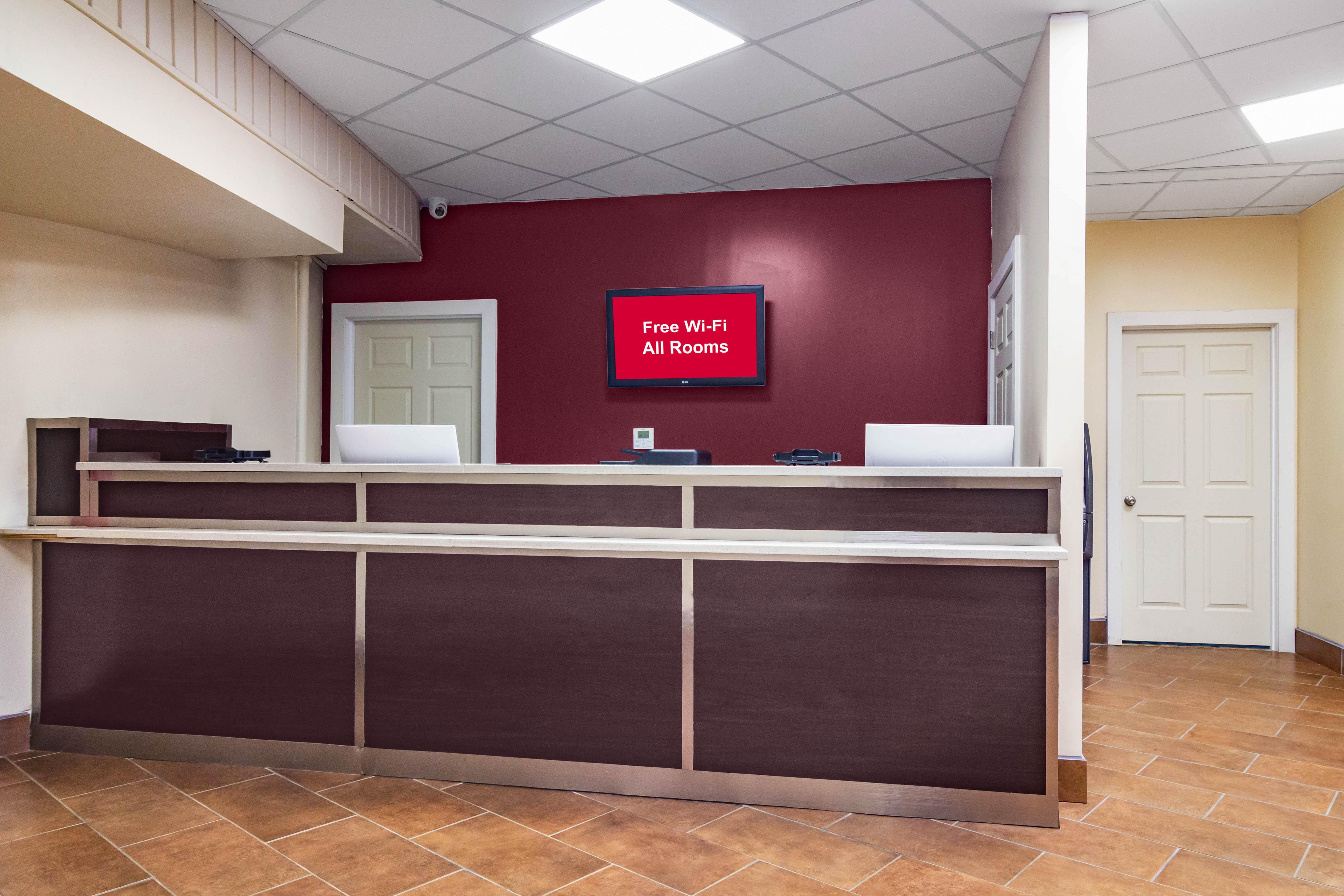 Red Roof Inn بيرسبورغ المظهر الخارجي الصورة